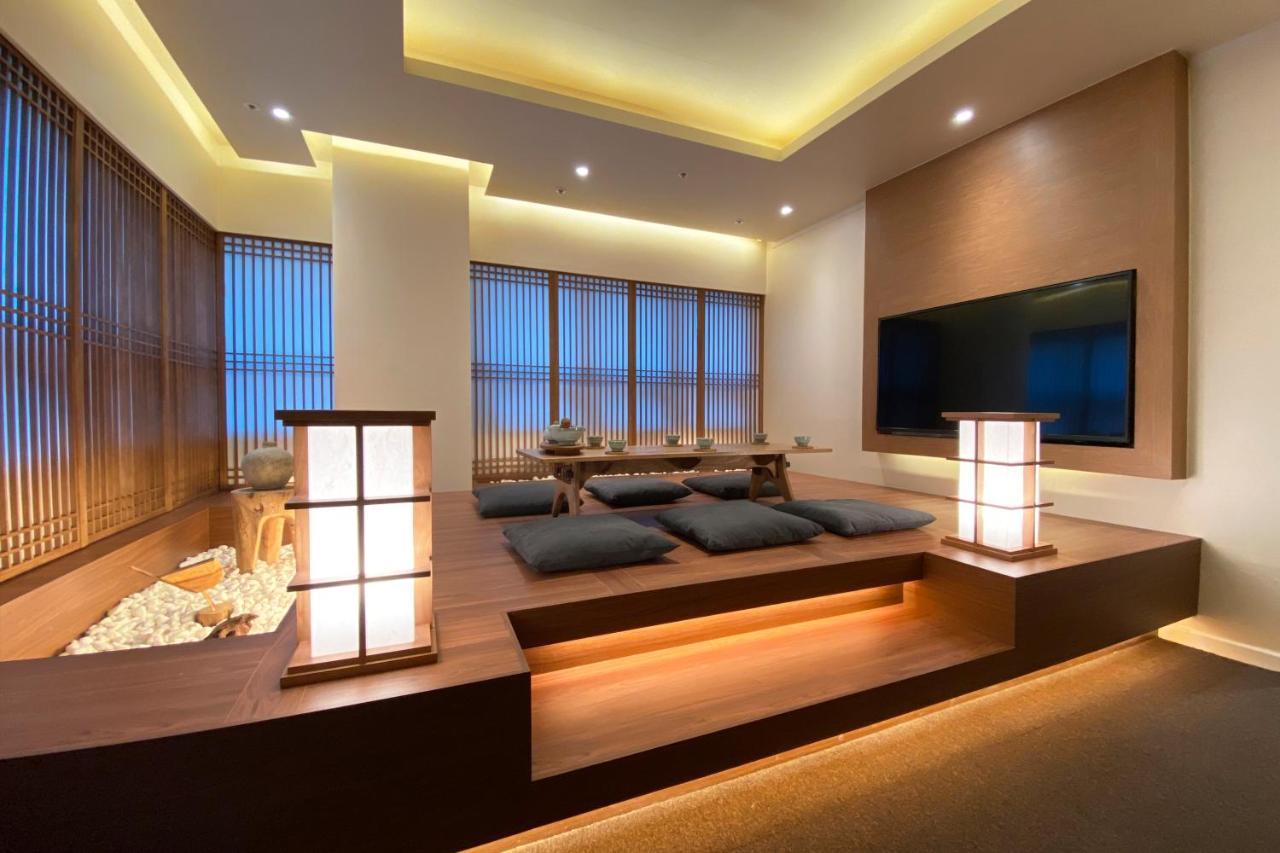 Uh Suite The Jongno Сеул Экстерьер фото