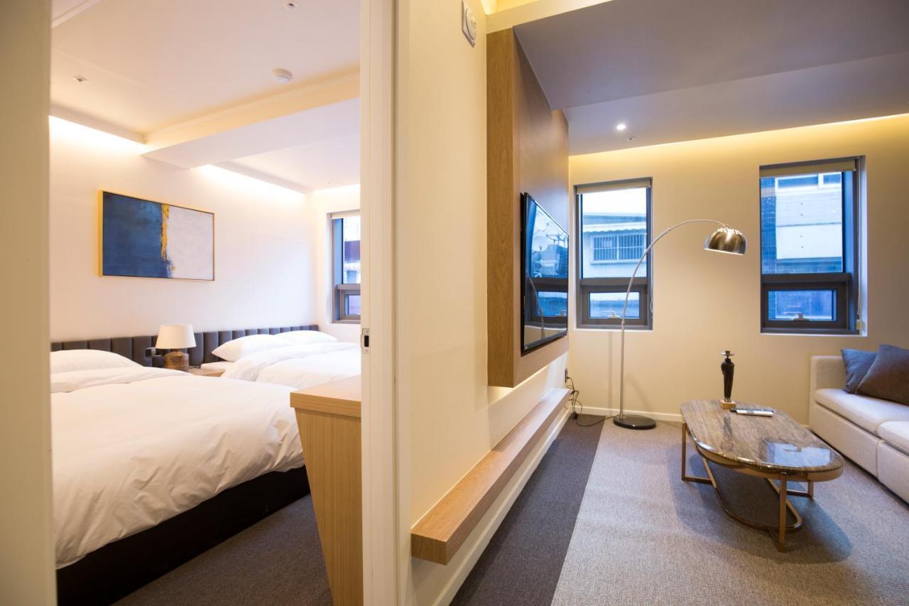 Uh Suite The Jongno Сеул Экстерьер фото