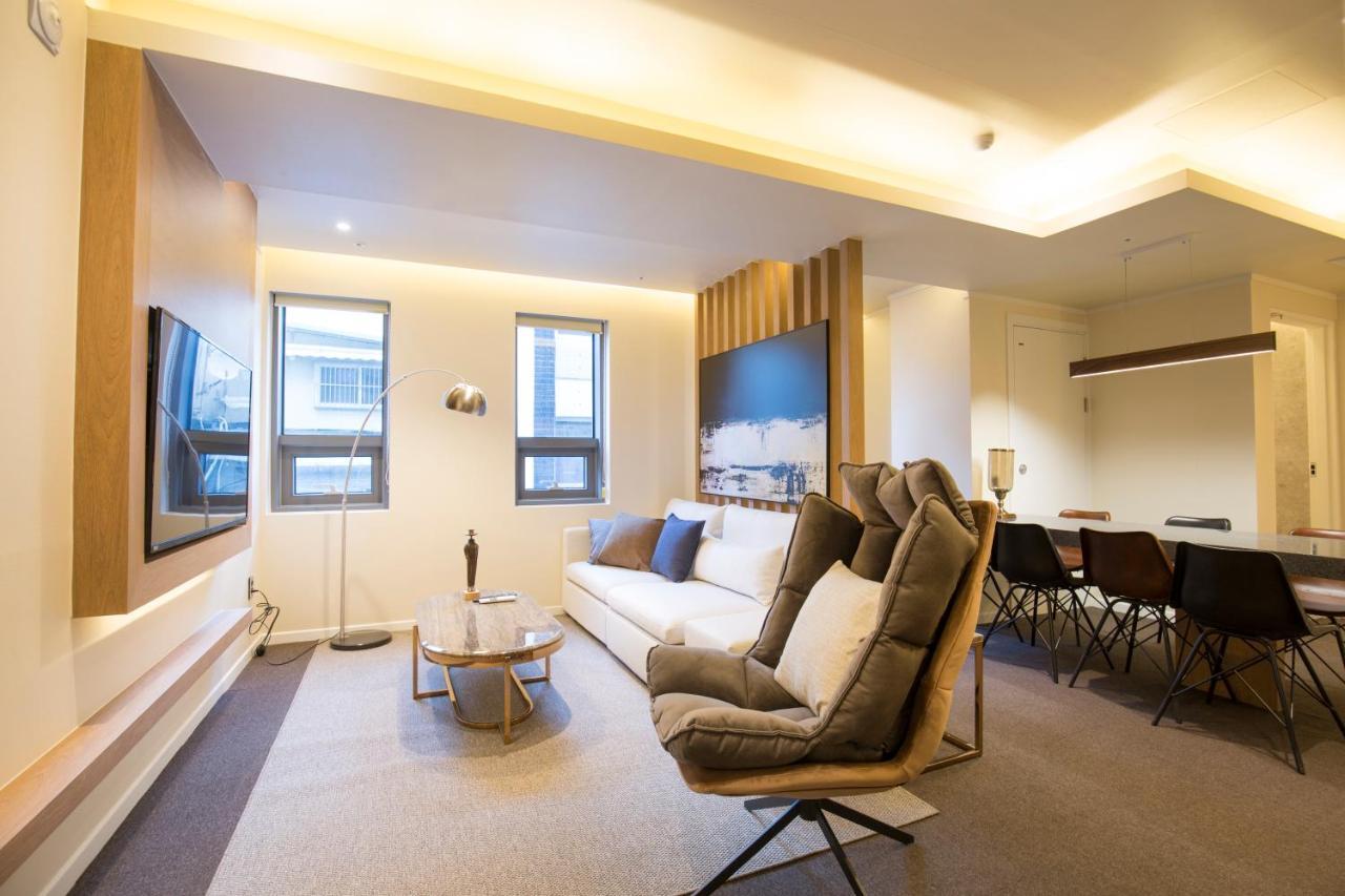 Uh Suite The Jongno Сеул Экстерьер фото